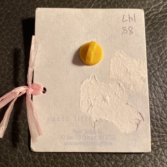 3 pins Sweet Little Things Enamel In Packaging - Picture 7 of 7